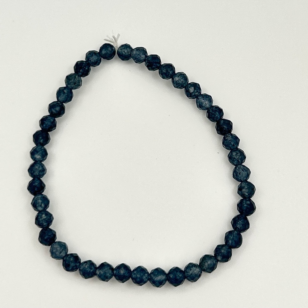 Sapphire beaded bracelet